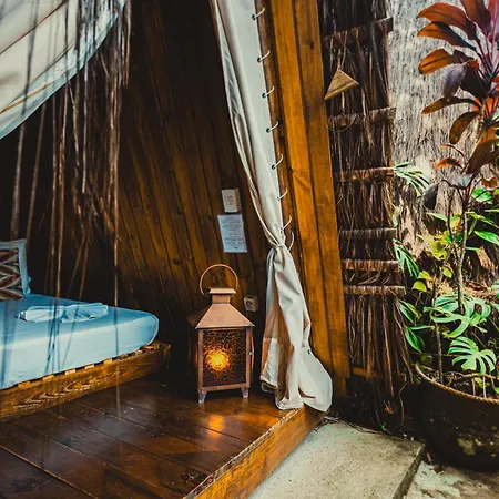 Hostel Da Vila Ilhabela Exterior photo